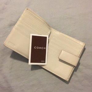 Coach wallet half fold